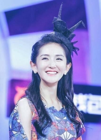 娱乐吃瓜谢娜是谁呀,娱乐界的“吃瓜女王”  第3张